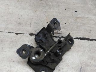 zamok-kapota-audi-a6-c5-art-100604