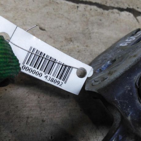 petlia-kryski-bagaznika-zadniaia-levaia-audi-a6-c5-art-100606-big-3