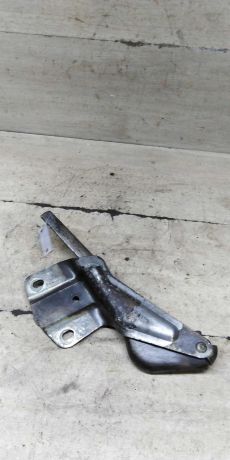 petlia-kapota-levaia-volkswagen-jetta-vi-art-101083-big-0