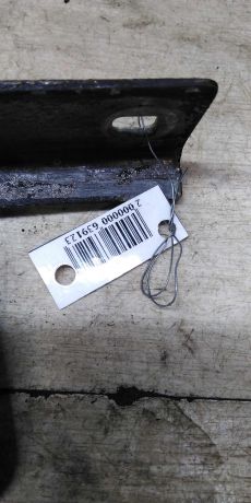 petlia-kapota-levaia-volkswagen-jetta-vi-art-101083-big-2