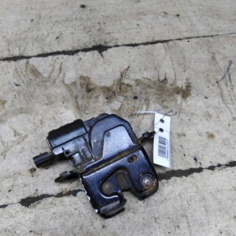 zamok-kryski-bagaznika-renault-fluence-i-art-101248-big-2