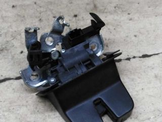 zamok-bagaznika-volkswagen-jetta-vi-art-101349