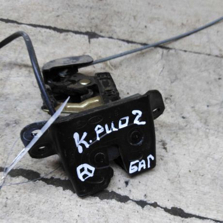 zamok-kryski-bagaznika-kia-rio-ii-xetcbek-art-101621-big-1