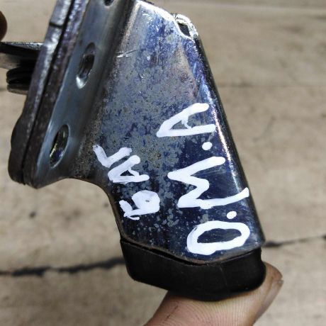 zamok-kryski-bagaznika-opel-meriva-a-art-101700-big-1