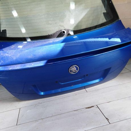 kryska-bagaznika-skoda-octavia-a5-art-102343-big-2