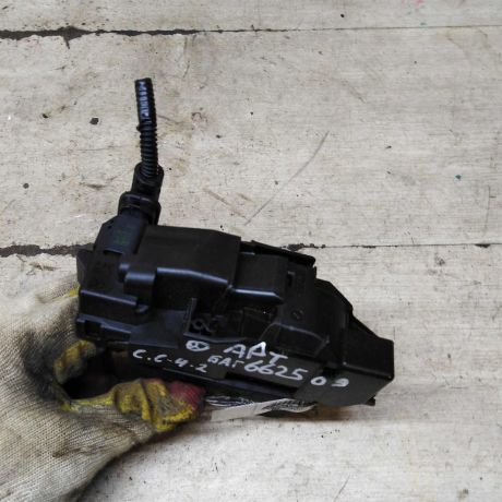 zamok-kryski-bagaznika-citroen-c4-ii-art-102567-big-2