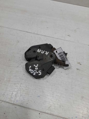 zamok-kapota-pravyi-volvo-s80-art-102715-big-0