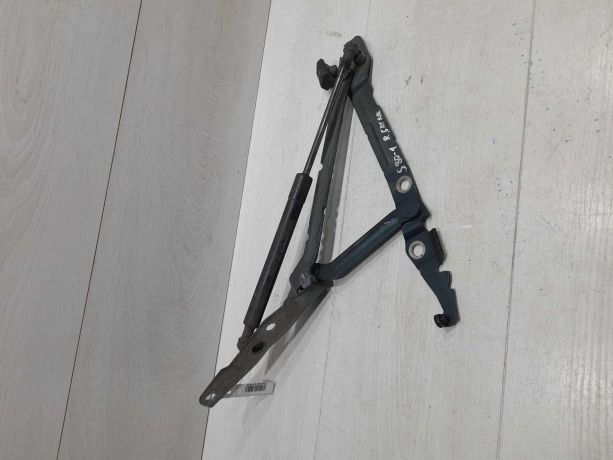 petlia-kryski-bagaznika-pravaia-volvo-s80-art-102722-big-0