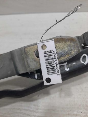 petlia-kryski-bagaznika-levaia-volvo-s40-art-102766-big-1