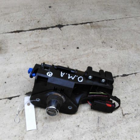 09183495-rucka-kryski-bagaznika-opel-meriva-a-art-103180-big-0