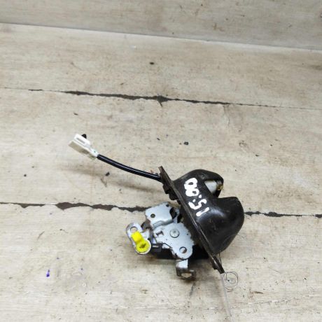 zamok-bagaznika-nissan-almera-n16-art-103234-big-0