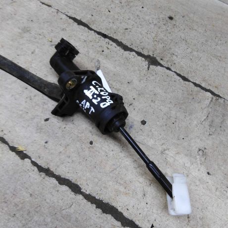 cilindr-scepleniia-glavnyi-seat-cordoba-ii-art-104247-big-1