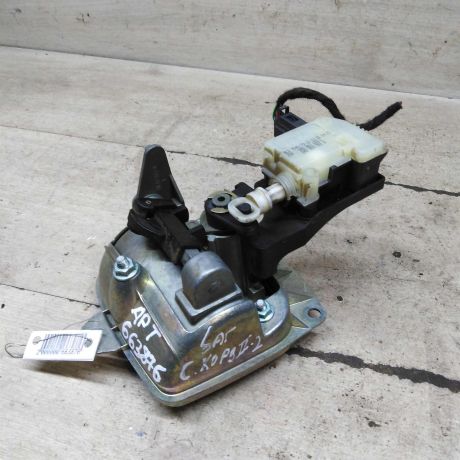 zamok-kryski-bagaznika-emblema-seat-cordoba-ii-art-104270-big-0