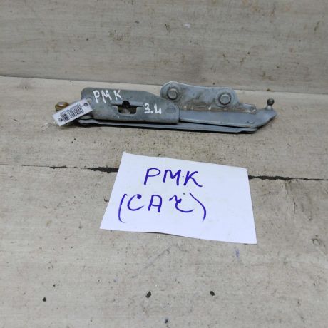 petlia-kryski-bagaznika-levaia-renault-megane-i-art-104310-big-0