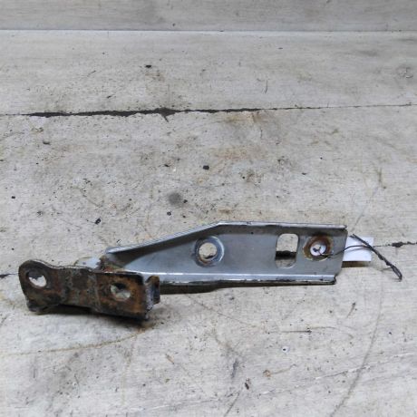 petlia-kapota-levaia-volkswagen-bora-volkswagen-jetta-4-volkswagen-golf-4-art-104340-big-1