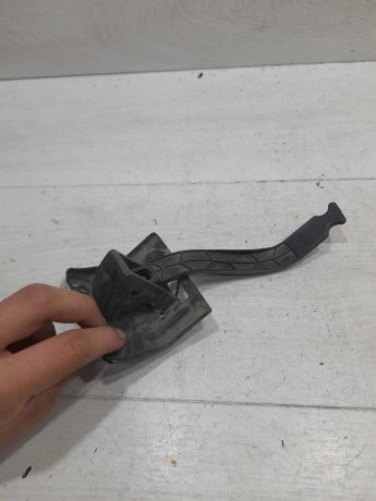 zamok-kapota-renault-megane-ii-art-104426-big-1