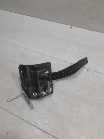 zamok-kapota-renault-megane-ii-art-104426-big-0