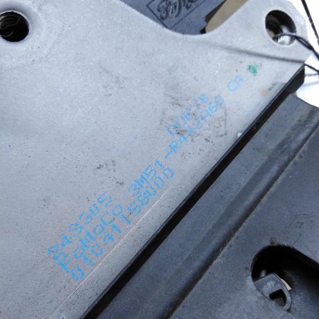 zamok-kryski-bagaznika-ford-c-max-dorestailing-art-104444-big-3