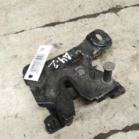 zamok-kapota-audi-a4-b5-art-104865-big-0