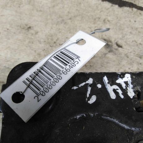 zamok-kapota-audi-a4-b5-art-104865-big-3