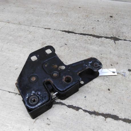 zamok-kapota-audi-a4-b6-audi-a4-b7-art-104991-big-0