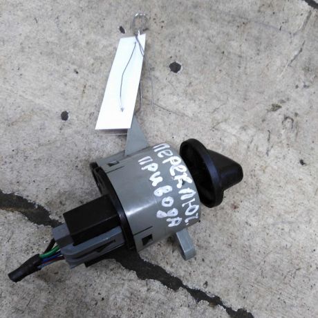 perekliucatel-polnogo-privoda-ford-maverick-ii-art-105048-big-2