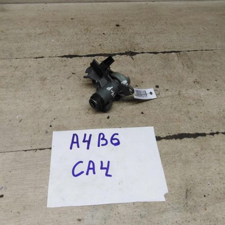 zamok-bagaznika-licinka-audi-a4-b6-audi-a4-b7-art-105101-big-4