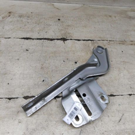 petlia-kapota-pravaia-volkswagen-jetta-vi-art-105224-big-1