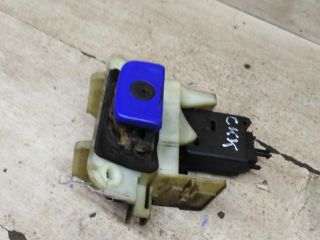 zamok-bagaznika-knopka-otkryvaniia-citroen-xsara-wagon-art-105433