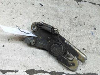 zamok-kapota-volkswagen-passat-b2-art-105540