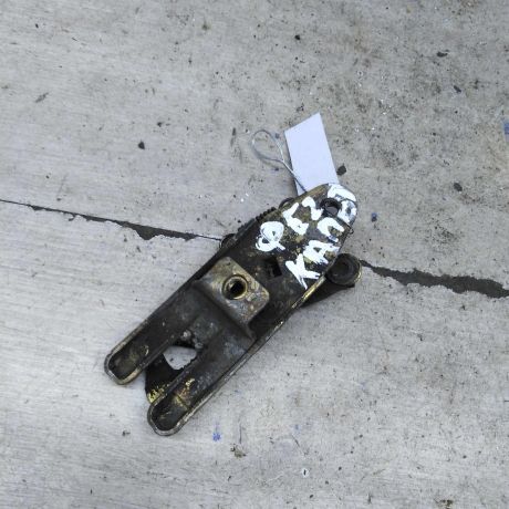 zamok-kapota-volkswagen-passat-b2-art-105540-big-2