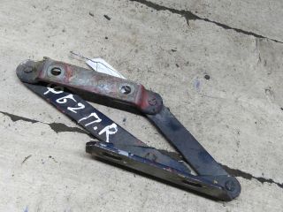 petlia-kapota-pravaia-volkswagen-passat-b2-art-105543