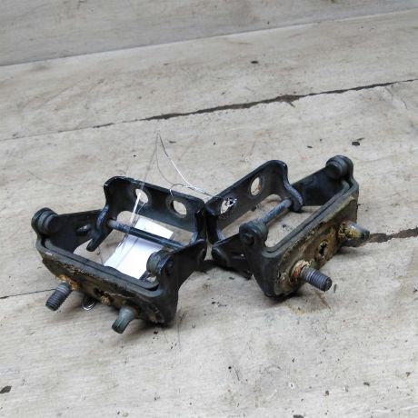 petlia-kryski-bagaznika-ford-maverick-ii-art-105561-big-0