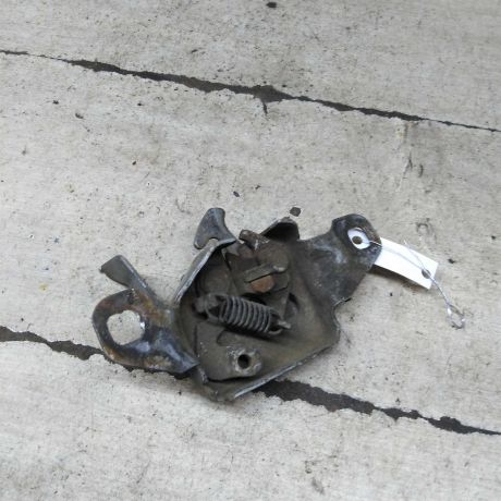 zamok-kapota-renault-logan-i-art-105750-big-0