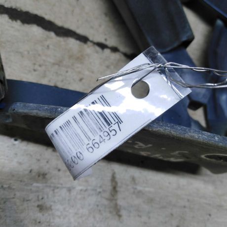 petlia-kryski-bagaznika-pravaia-audi-100-c4-art-105814-big-2