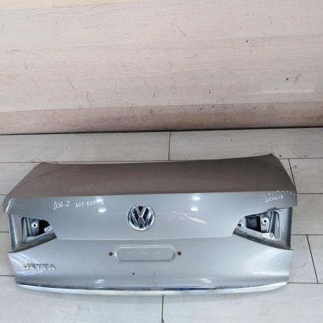kryska-bagaznika-volkswagen-jetta-vi-sledy-remonta-art-105816-big-7