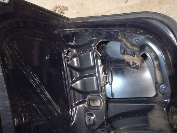 kryska-bagaznika-dveri-bagaznika-ford-focus-2-art-106024-big-3