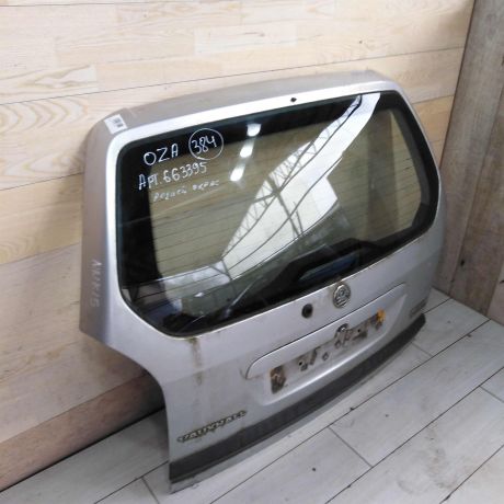 kryska-bagaznika-dver-opel-zafira-a-art-106122-big-9