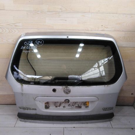 kryska-bagaznika-dver-opel-zafira-a-art-106122-big-0