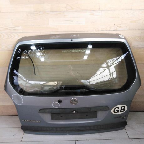 kryska-bagaznika-dver-opel-zafira-a-art-106123-big-0
