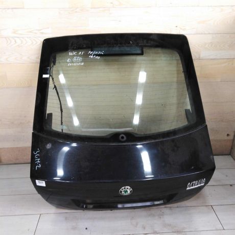 kryska-bagaznika-dver-skoda-octavia-a5-art-106142-big-6