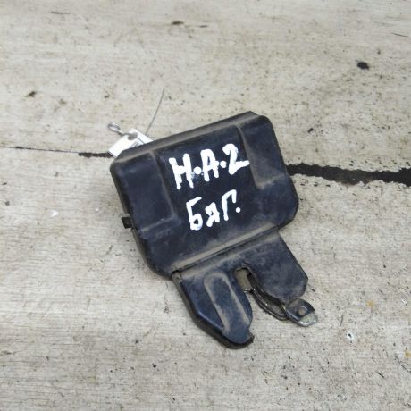 zamok-kryski-bagaznika-nissan-almera-n16-art-107073-big-0