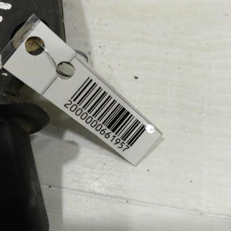 zamok-kryski-bagaznika-audi-a4-b6-art-107218-big-2