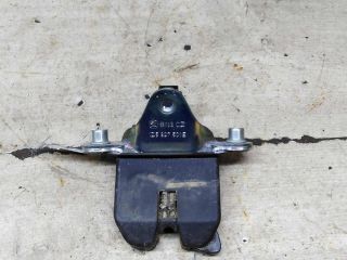 zamok-kryski-bagaznika-skoda-octavia-a5-universal-art-107292