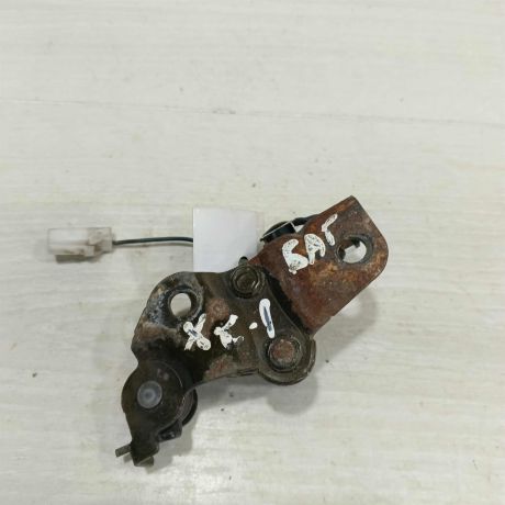 zamok-kryski-bagaznika-otvetnaia-cast-hyundai-sonata-4-ef-art-107487-big-2