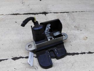 zamok-kryski-bagaznika-volkswagen-touran-i-restailing-2-art-107519