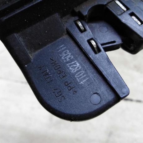 zamok-kryski-bagaznika-volkswagen-touran-i-restailing-2-art-107519-big-2