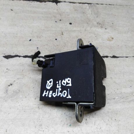 zamok-kryski-bagaznika-volkswagen-touran-i-restailing-2-art-107519-big-3