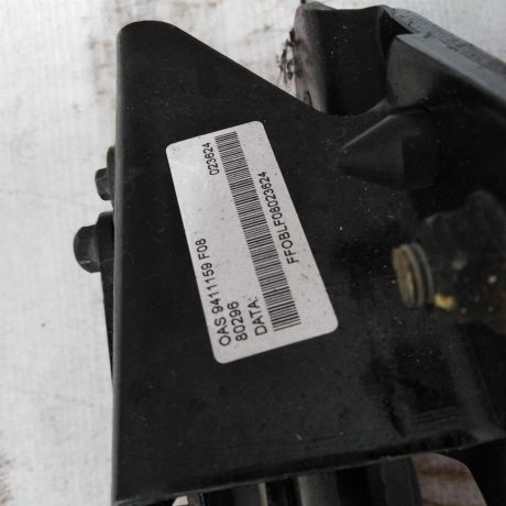 petlia-kryski-bagaznika-ford-focus-2-kabriolet-art-108062-big-1