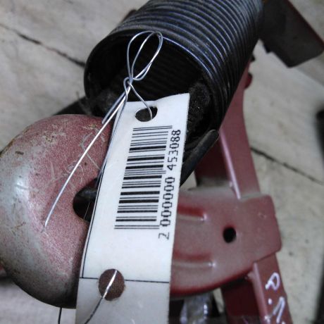 petlia-kryski-bagaznika-renault-logan-i-dve-stuki-art-108268-big-3